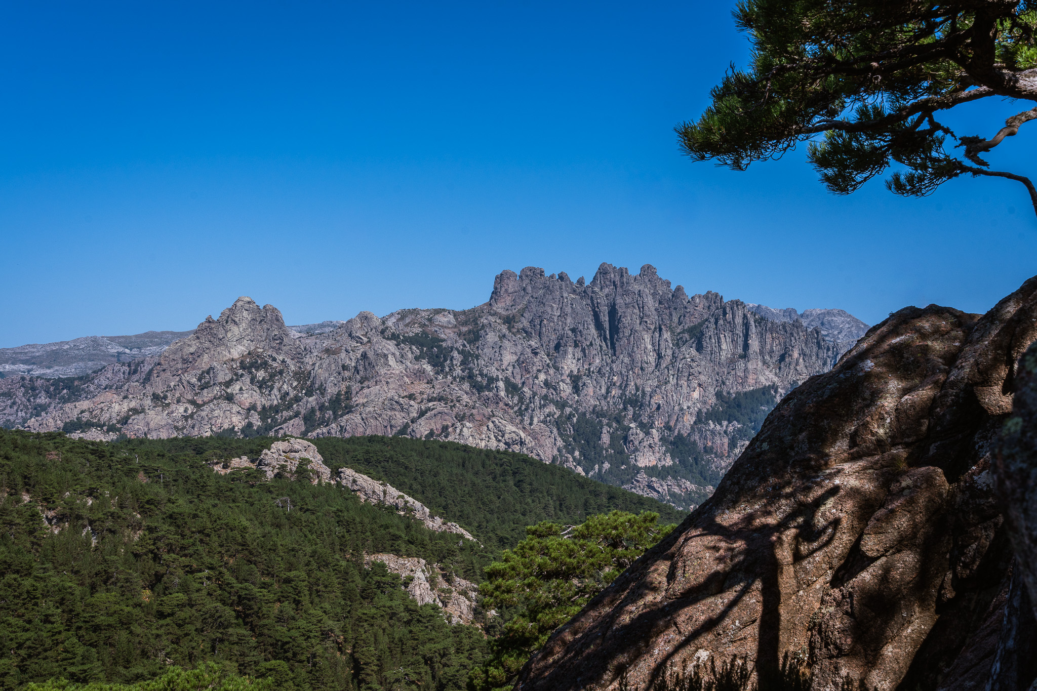 Trou de la Bombe, massif de Bavella, Corse